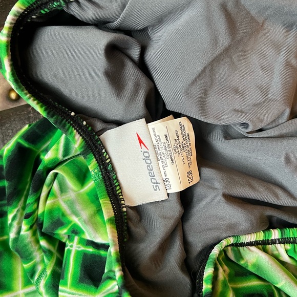 Speedo suit - Picture 3 of 4